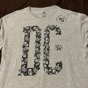 DC long sleeved t-shirt size XL